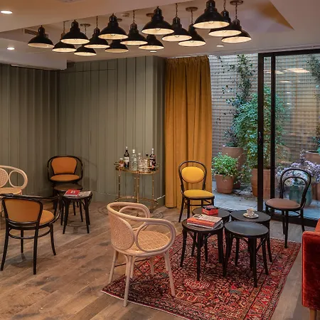 Chouchou ホテル パリ