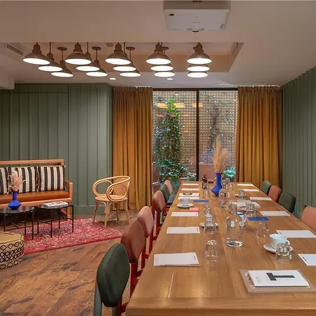 Otel Chouchou 4*