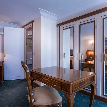 Hotel Chouchou Parijs